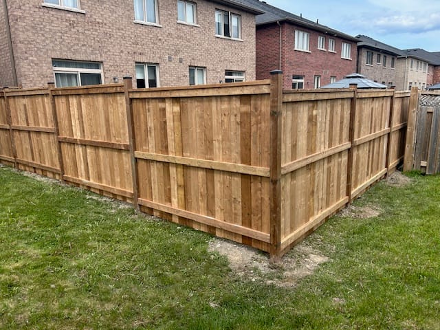 privacy fence with 4x4 posts
